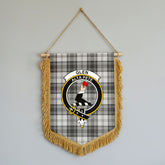 Glen Tartan Crest Wall Hanging Banner - Wood Pole
